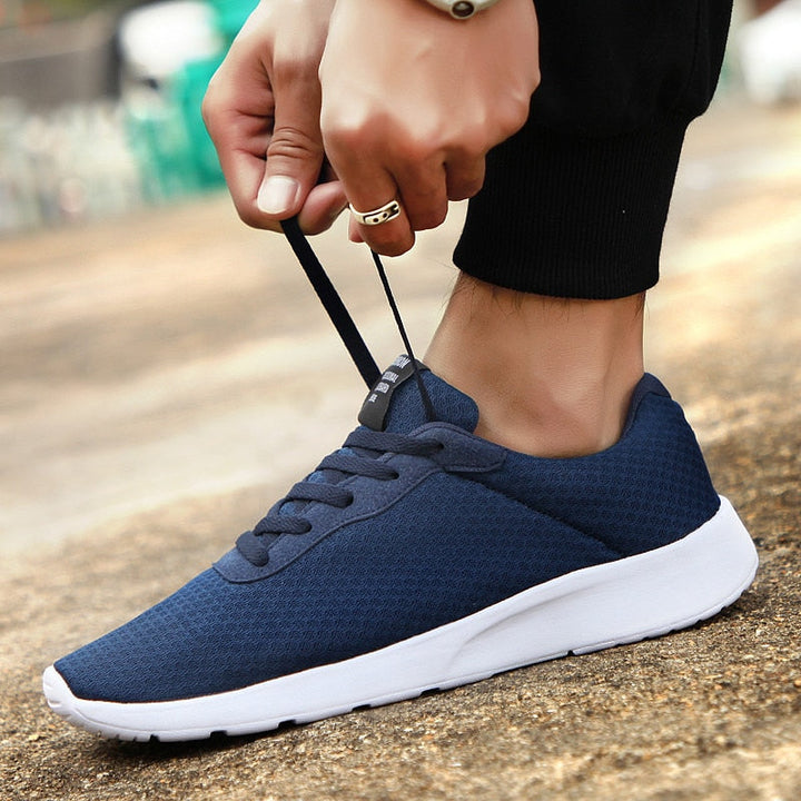 Grijze casual herenschoenen, comfortabel en stijlvol, ideaal voor herfstkleding en dagelijks gebruik.
