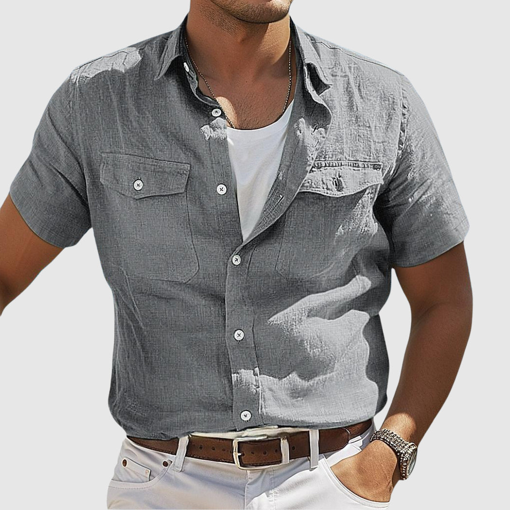 Heren casual overhemd met korte mouwen en knoopsluiting, ideaal voor comfortabele zomerse dagen.