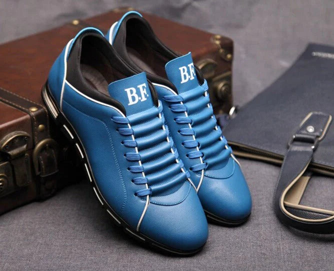 Comfortabele casual sneakers voor heren: duurzame voetmode voor elke dag, in bruin, zwart of blauw.