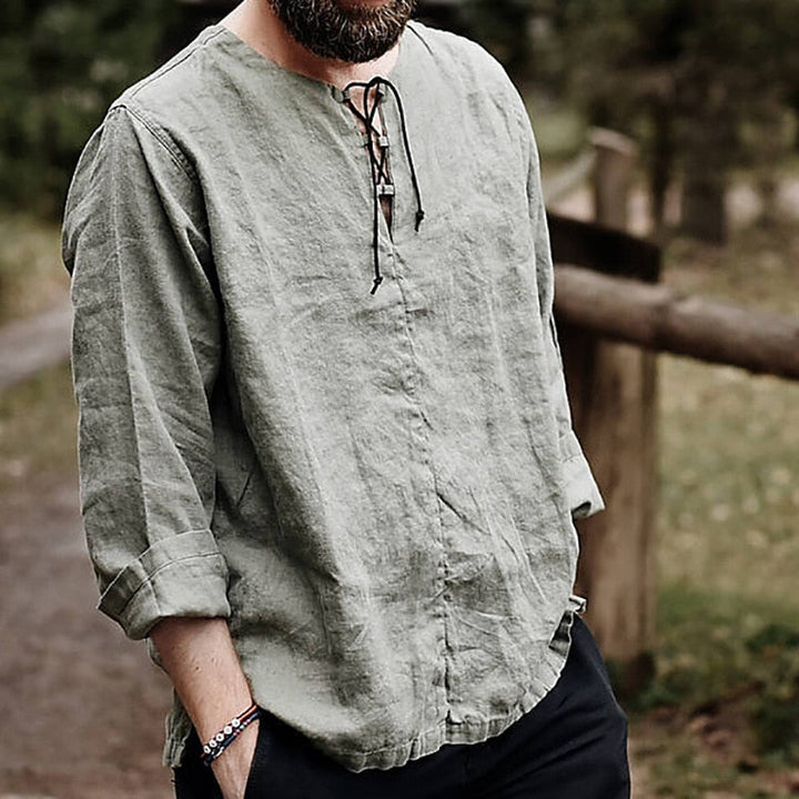 Comfortabel heren T-shirt met V-hals, perfect voor casual zomerkleding.