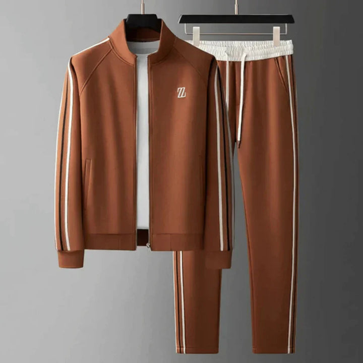 Ademend heren joggingpak van zachte stof, perfect voor intensieve trainingen of als stijlvolle vrijetijdskleding.