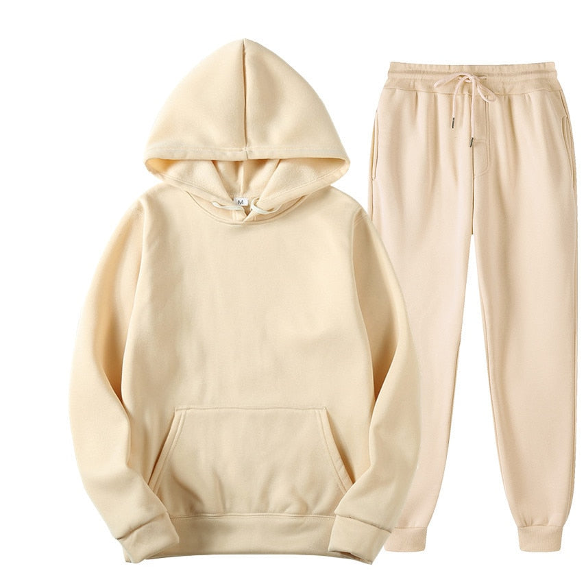 Stijlvolle heren hoodie, onderdeel van comfortabele jogger sportkledingset, ideaal voor casual vrijetijdskleding.