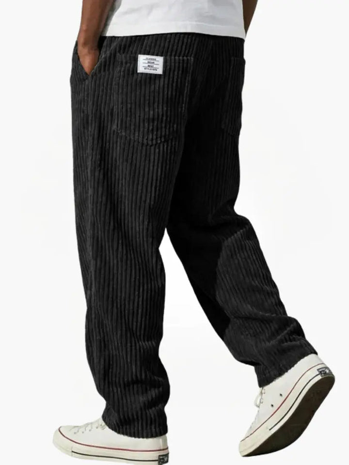 Heren corduroy broek, casual losse pasvorm, elastische tailleband voor ultiem comfort en stijl.