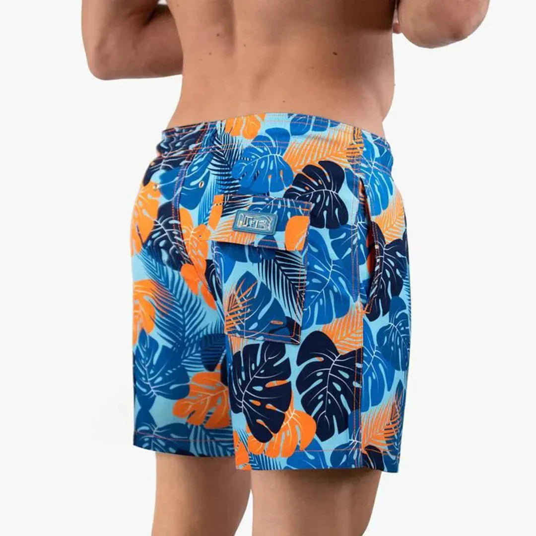 Veelzijdige Dario heren zwembroek, sneldrogend en met moderne pasvorm. Stijlvolle zwemkleding voor de zomer.