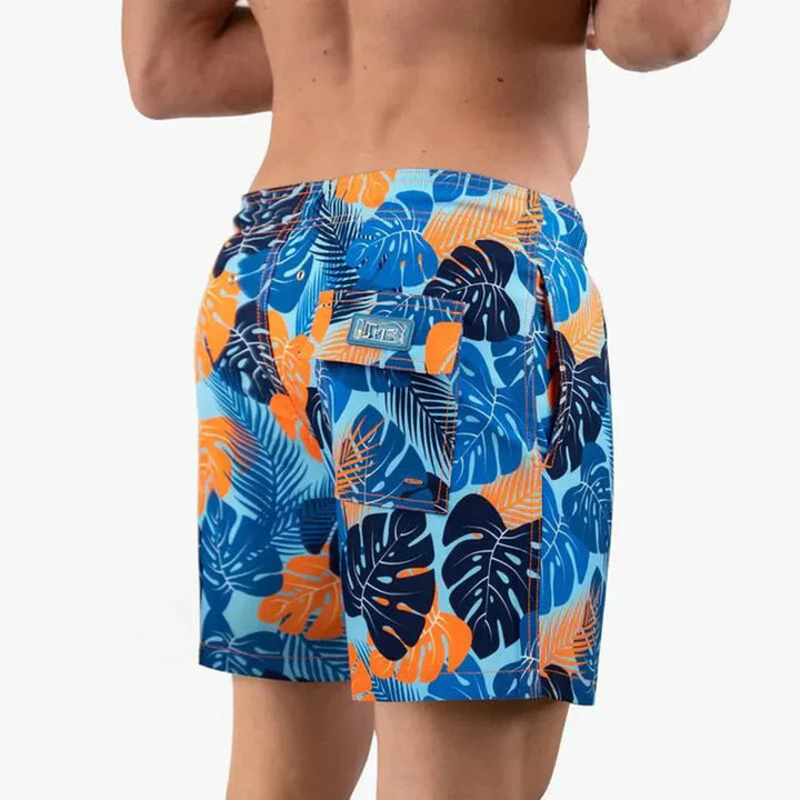 Veelzijdige Dario heren zwembroek, sneldrogend en met moderne pasvorm. Stijlvolle zwemkleding voor de zomer.