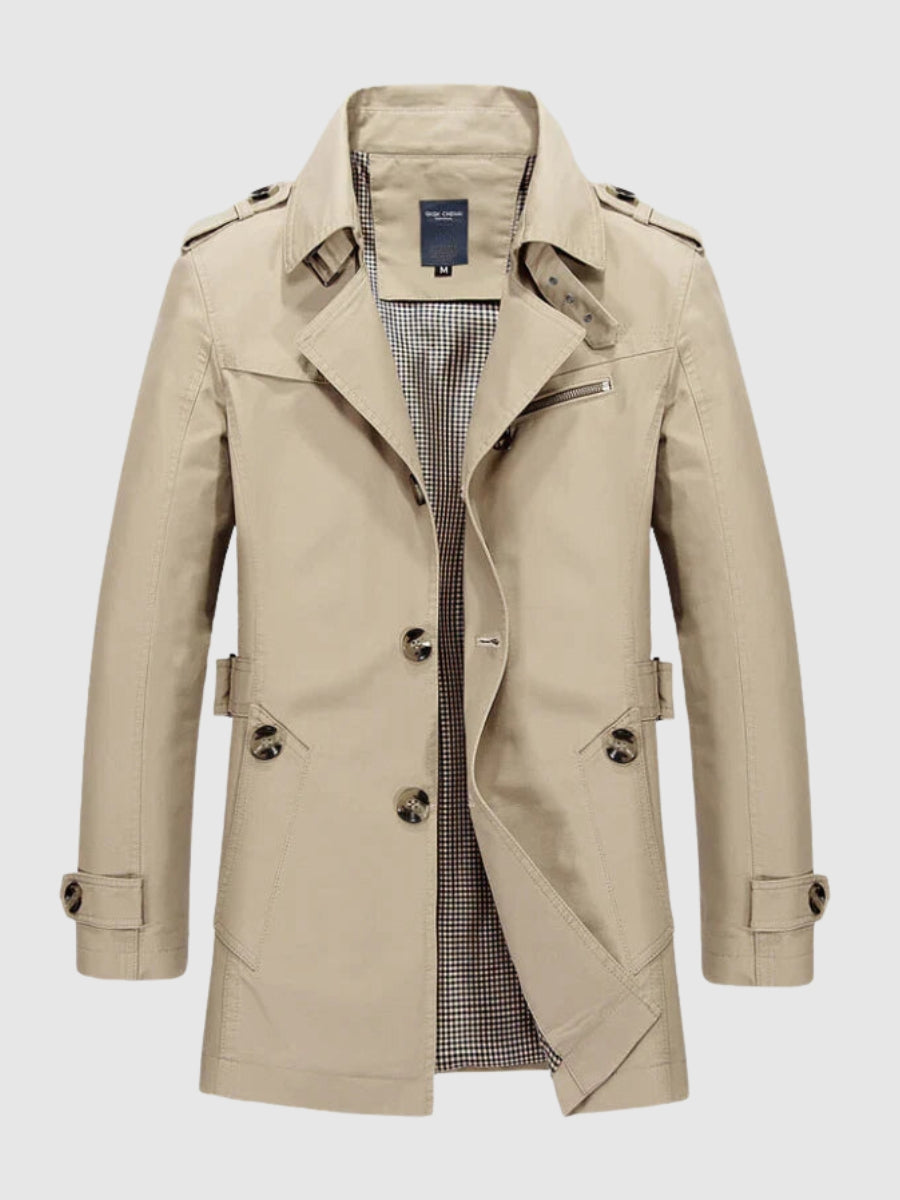 Heren double-breasted trenchcoat, klassiek elegant. Ideale bovenkleding voor stijlvolle zakelijke en casual looks.