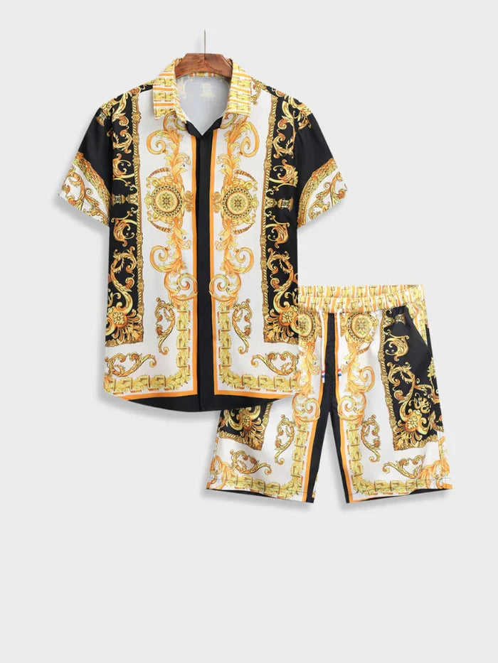 Heren elegante zomer set in Italiaanse barokstijl. Korte mouwen & korte broek; stijlvol & comfortabel.