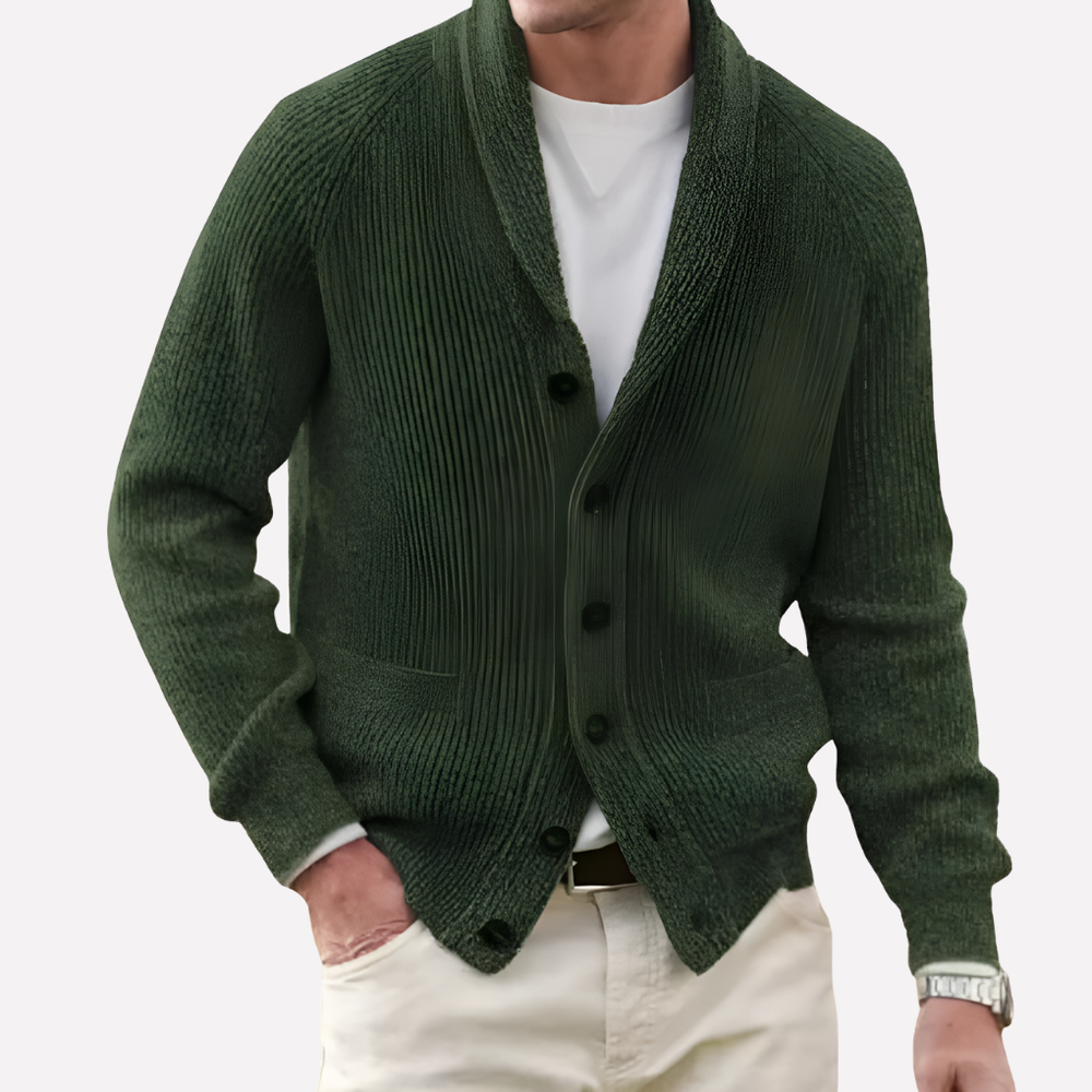 Casual heren cardigan in gebreide stof met sjaalkraag; warm en veelzijdig met handige zakken voor dagelijks gebruik.