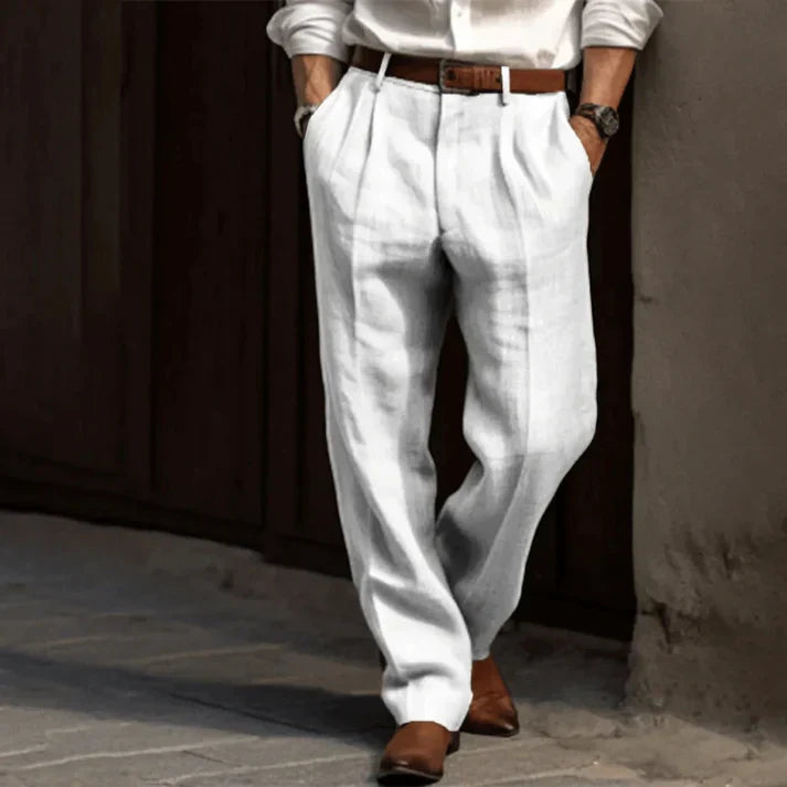 Chique geplooide herenpantalon met relaxed fit, ideaal voor een comfortabele en tijdloze casual look.