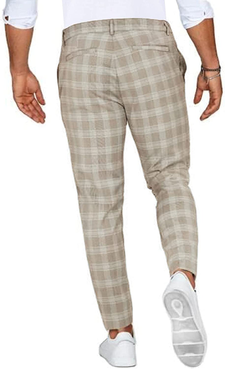 Beige geruite chino herenbroek, slim fit. Comfortabel voor casual of smart casual outfits.