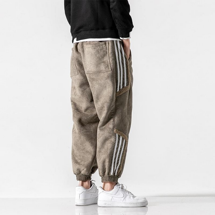 Stijlvolle heren joggingbroek, gestreept, ideaal voor ontspanning of een casual look in herenmode.