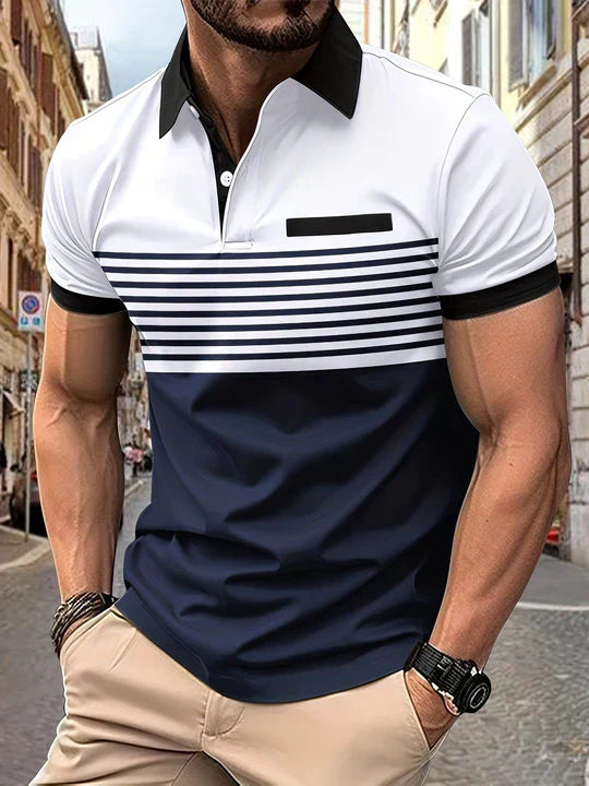 Casual gestreepte heren zomerpolo, perfect shirt voor comfortabele stranddagen en vakantie kleding.