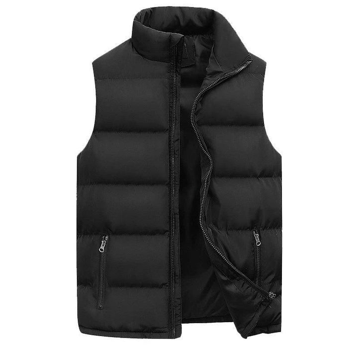 Heren gewatteerd vest met ritssluiting, ideaal als warme laag voor casual of outdoor gebruik in herfst/winter.