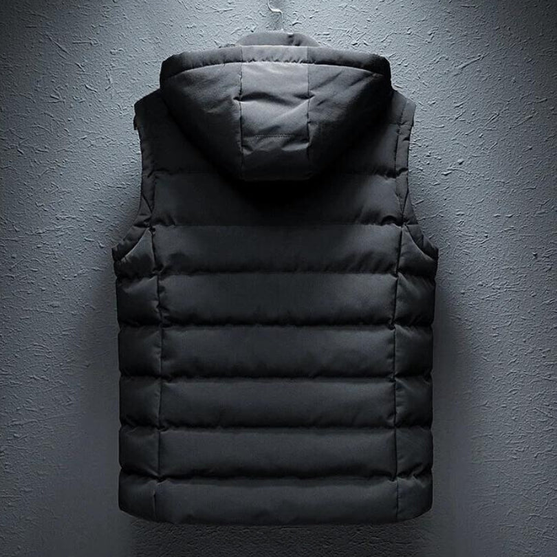 Stijlvolle heren gewatteerde jas met capuchon. Ideaal als lichtgewicht winterjas voor outdoor en dagelijks gebruik.