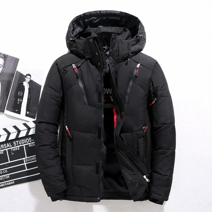 Heren gewatteerde winterjas met capuchon, warm en comfortabel voor koud weer. Ideale bovenkleding.