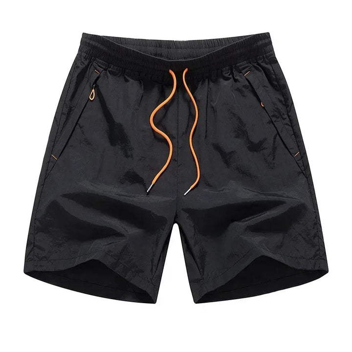 Comfortabele mesh binnenbroek van de Nikoas heren hardloopshorts voor optimale ventilatie tijdens sporten.