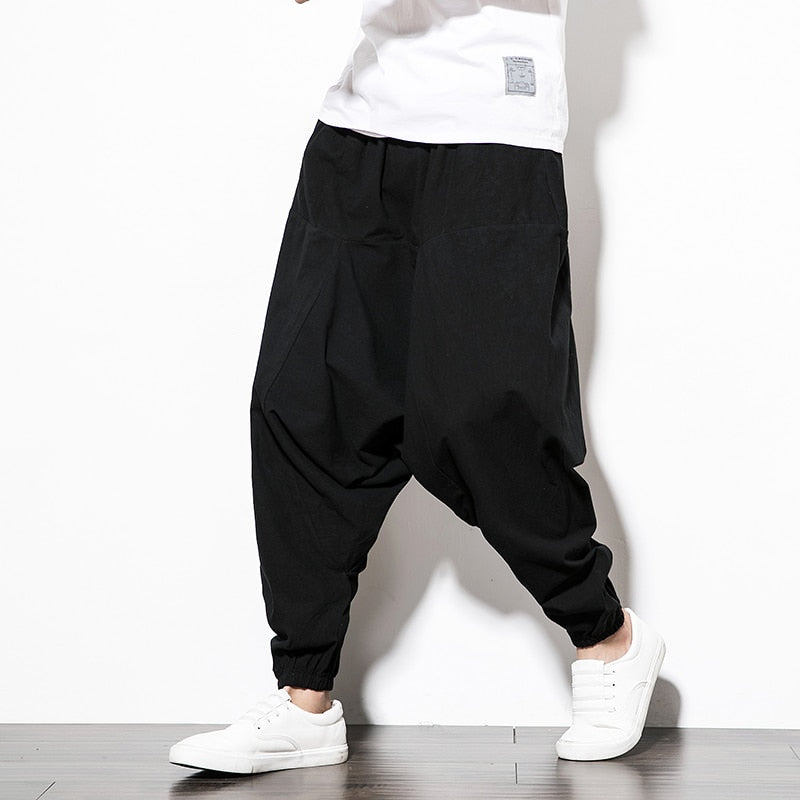De unieke baggy fit van de heren harem trainingsbroek, perfect voor comfort.