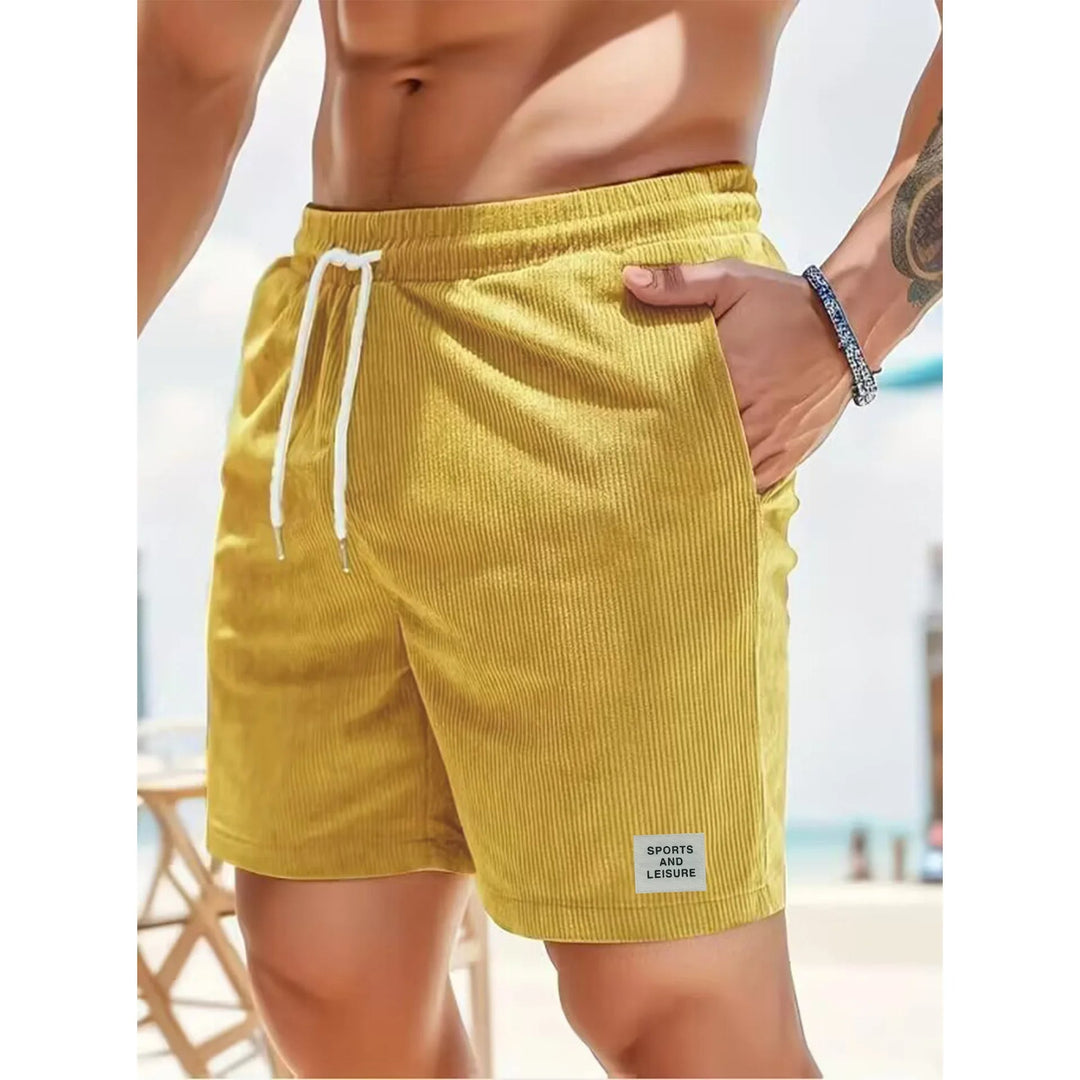 Trendy Hoymans bermuda voor heren in corduroy; comfortabel, stijlvol & perfect voor zomerse avonturen.