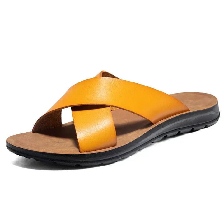 Stijlvolle heren instap sandalen. Gemaakt van hoogwaardig leer voor comfort en duurzaamheid. Perfect voor zomer.