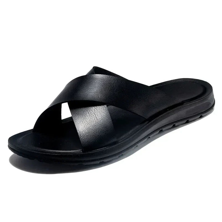 Luxe Italiaanse heren pantoffels. Elegant design voor zowel binnen als buiten, ultiem zomercomfort.