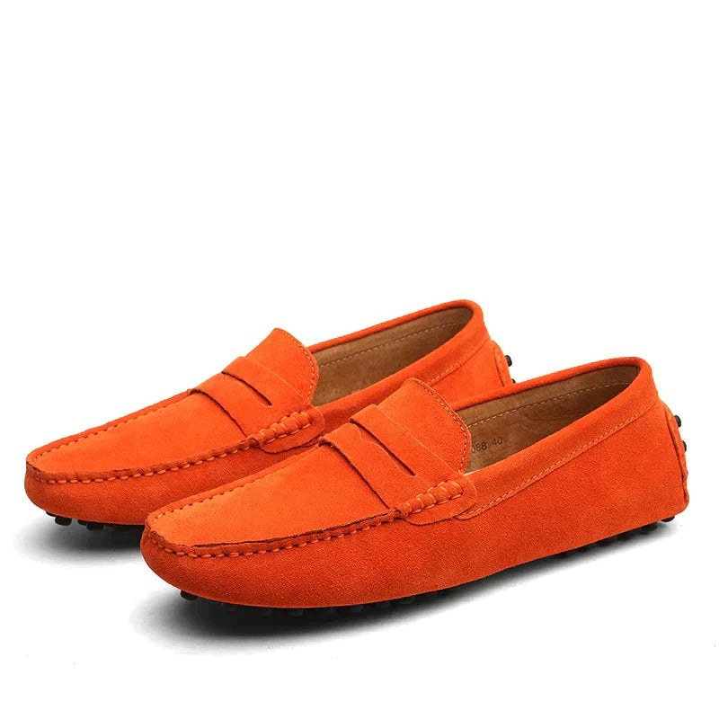 Stijlvolle heren instappers, Italiaanse loafers perfect voor zowel zakelijke als casual outfits.