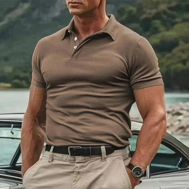 Modern klassiek heren poloshirt met korte mouwen, veelzijdig en comfortabel voor dagelijks gebruik.