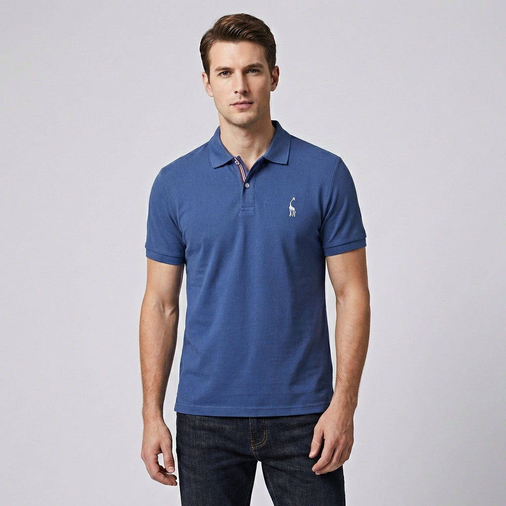 Klassieke herenpolo geschikt voor zakelijk casual, veelzijdig en stijlvol voor een nette herenmode outfit.