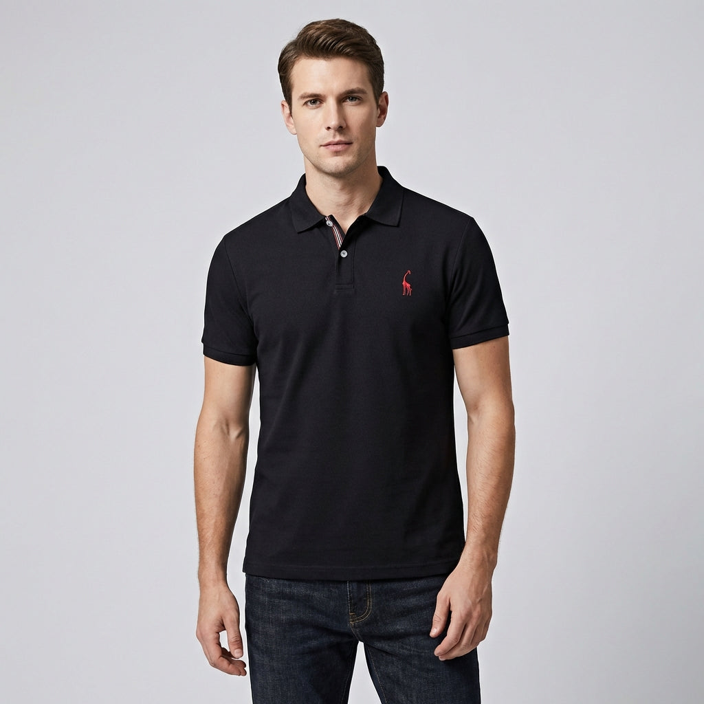 Witte klassieke herenpolo: Fris wit poloshirt, essentieel voor stijlvolle herenmode en comfortabele zomerkleding.
