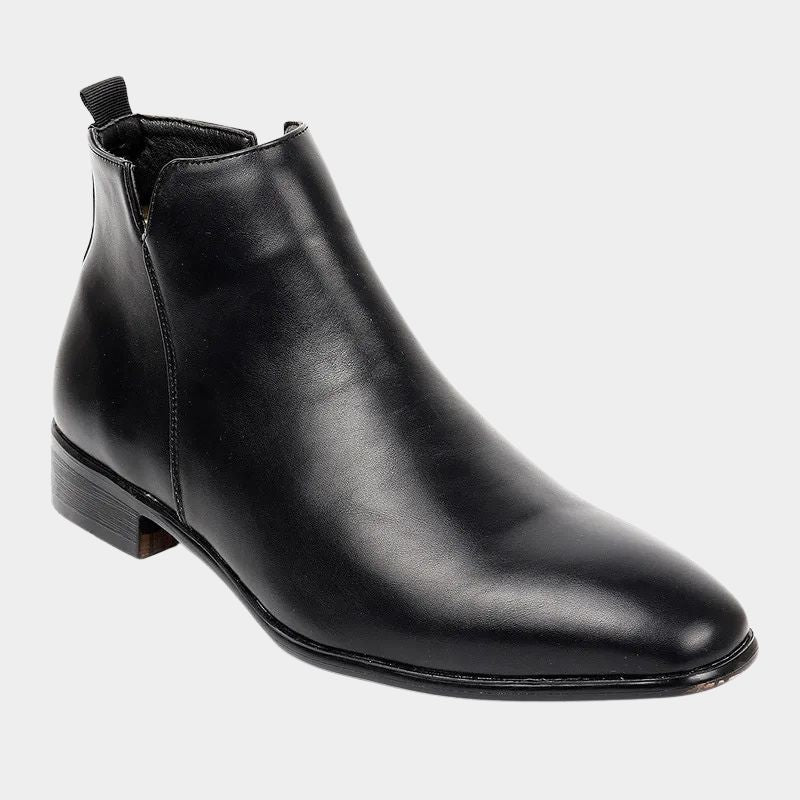 Stijlvolle leren herenlaarzen, model Lars, met subtiele retro charme en comfortabele pasvorm.