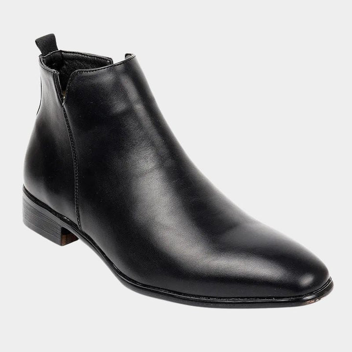Stijlvolle leren herenlaarzen, model Lars, met subtiele retro charme en comfortabele pasvorm.