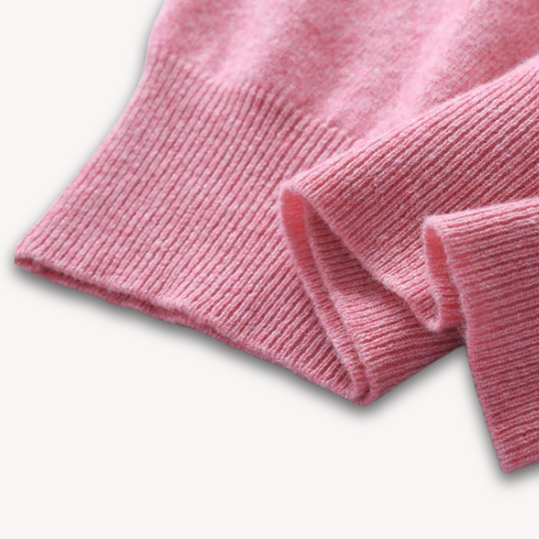 Herenmode essentiële V-hals trui van luxe cashmere, de ultieme wintertrui voor comfort.