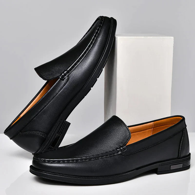 Comfortabele heren loafers bruin: Orthopedische instappers voor heren, stijlvol en met optimale voetondersteuning.
