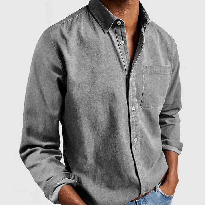 Stijlvol heren overhemd met regular fit, een comfortabele toevoeging aan elke mannenmode collectie.