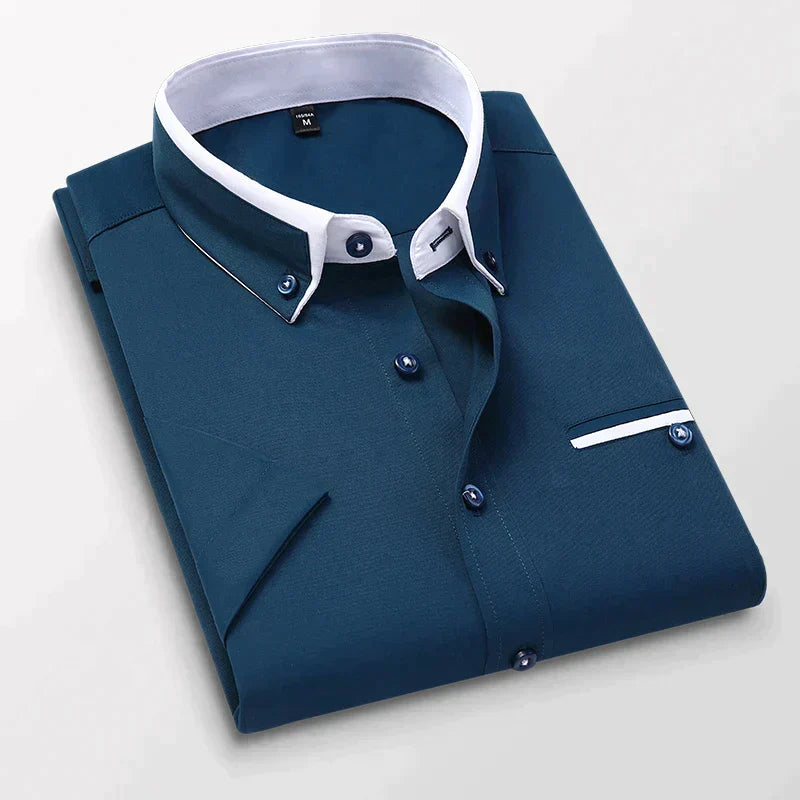 Elegant heren overhemd met korte mouwen, perfect voor zomerse casual gelegenheden.