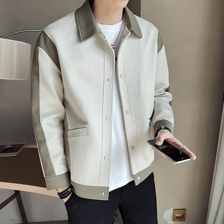 Comfortabel heren patchwork jack, uniek design in beige en zwart. Perfecte casual bovenkleding voor mannen.