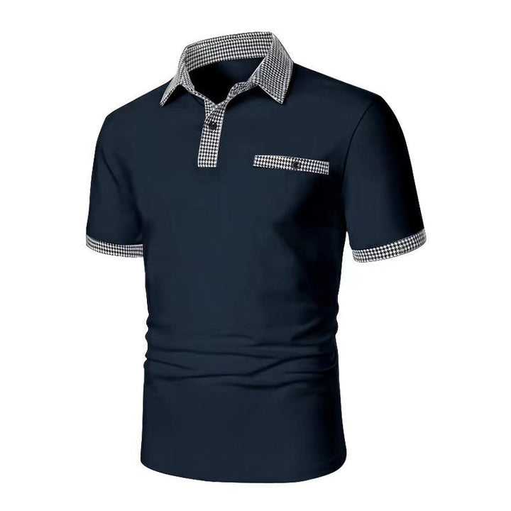 Stijlvolle heren polo met borstzak, korte mouwen en uniek pied-de-poule design, ideale casual fit.