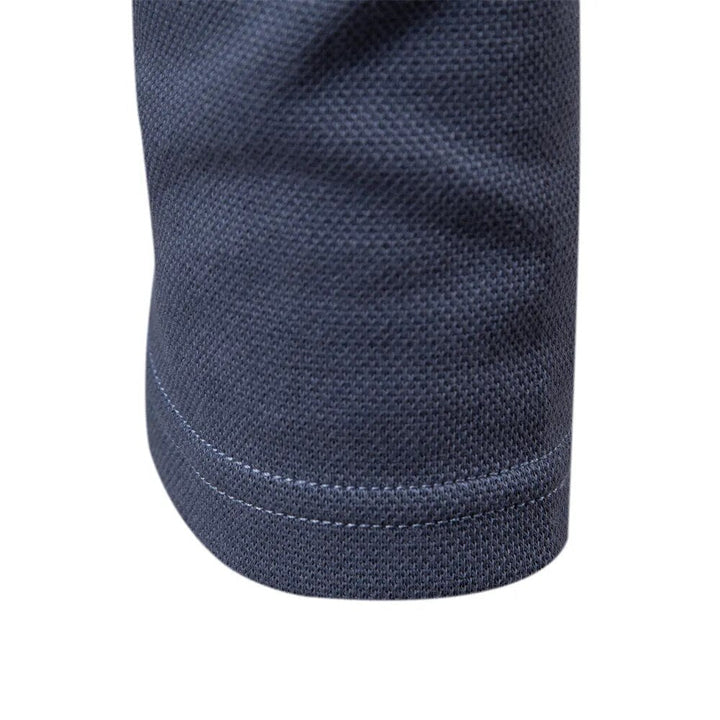 Comfortabele heren trui met lange mouwen en polokraag. Duurzame kwaliteit voor een lange levensduur.