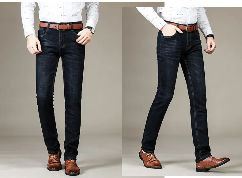 Veelzijdige heren casual jeans, rechte pasvorm, comfortabel en trendy.