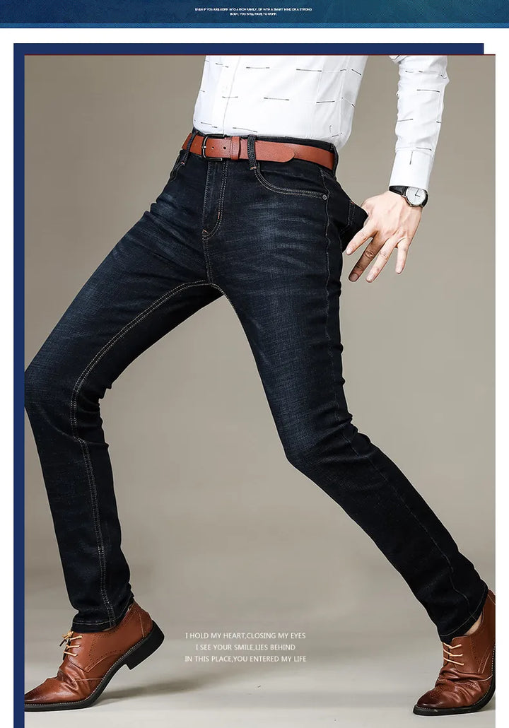 Blauwe heren rechte jeans, comfortabel voor dagelijks gebruik, stijlvol en modieus.