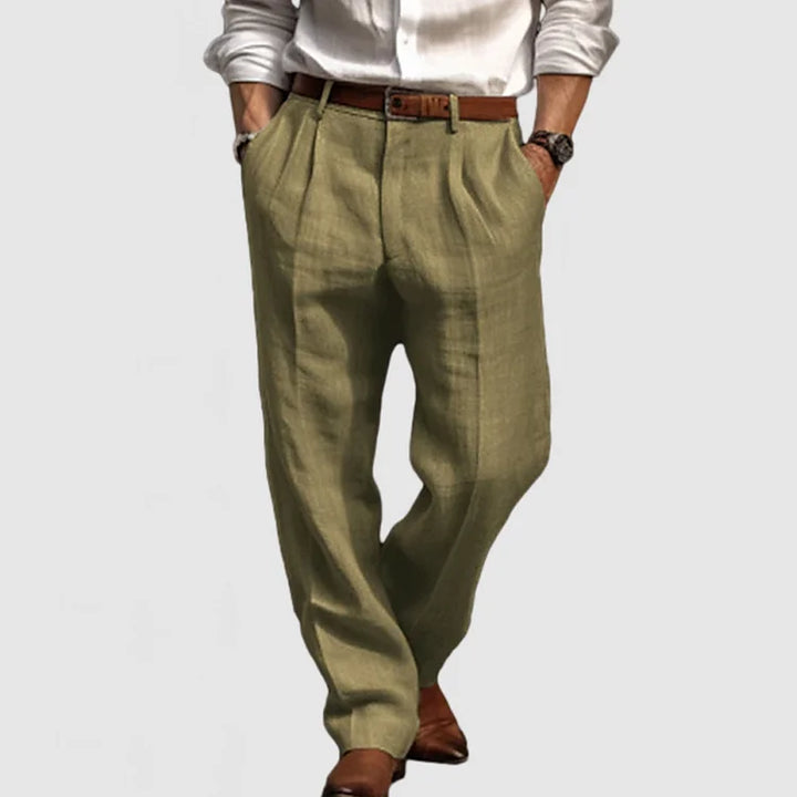 Modieuze herenpantalon met rechte pijp, veelzijdig voor casual én semi-formele herfstoutfits.