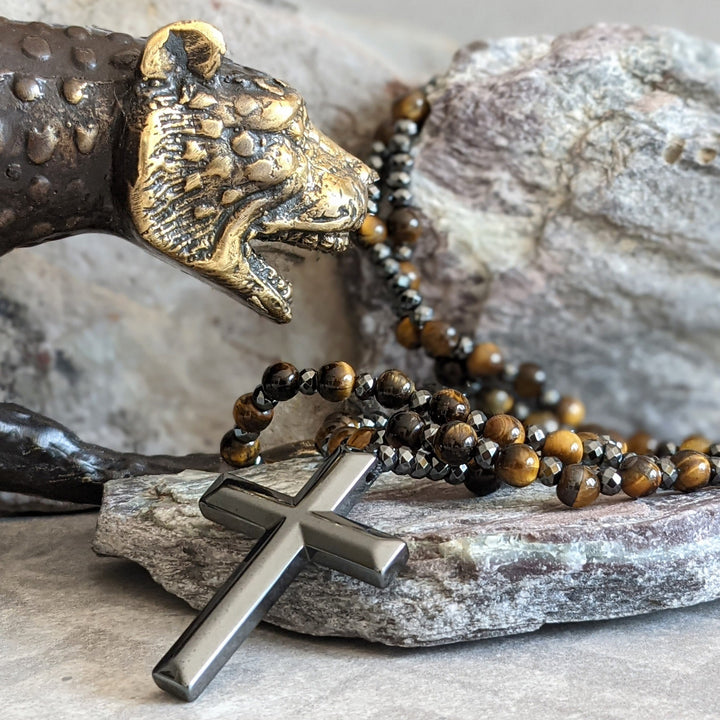 Heren rozenkrans ketting Orion met tijgeroog, lapislazuli en kruis. Spiritueel herensieraad.