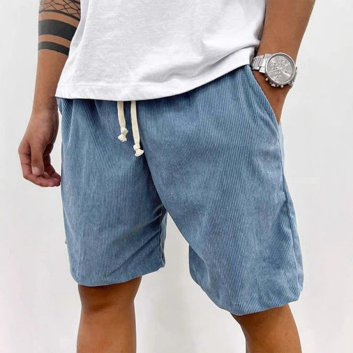 Comfortabele heren zomer shorts, relaxed fit, met verstelbare elastische taille en trekkoordjes.