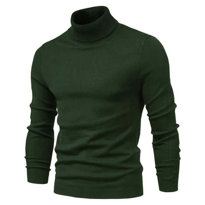 Warmte en stijl: een slim-fit heren trui met lage hals, een must-have voor elke man.