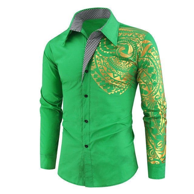 Trendy heren slim fit overhemd met gouden accenten, lange mouwen. Verrijk je outfit met dit stijlvolle herenoverhemd.