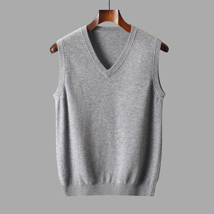 Klassiek heren v-hals vest, perfect voor een nette of casual look in de herfst en winter. Tijdloze herenmode.