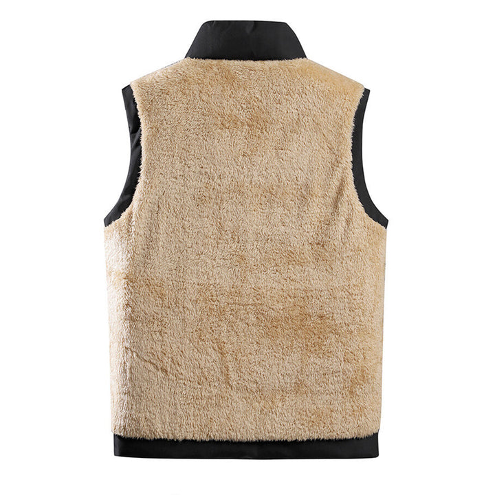 Warme heren bodywarmer met bontdetails, een essentieel mouwloos vest uit de nieuwe winterkleding collectie.