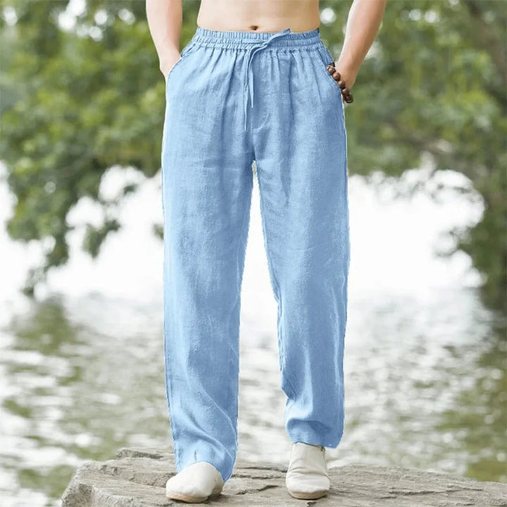 Heren strandbroek met relaxte pasvorm, ideaal voor zomerse dagen en vakantie. Comfortabele, lichte herenmode.