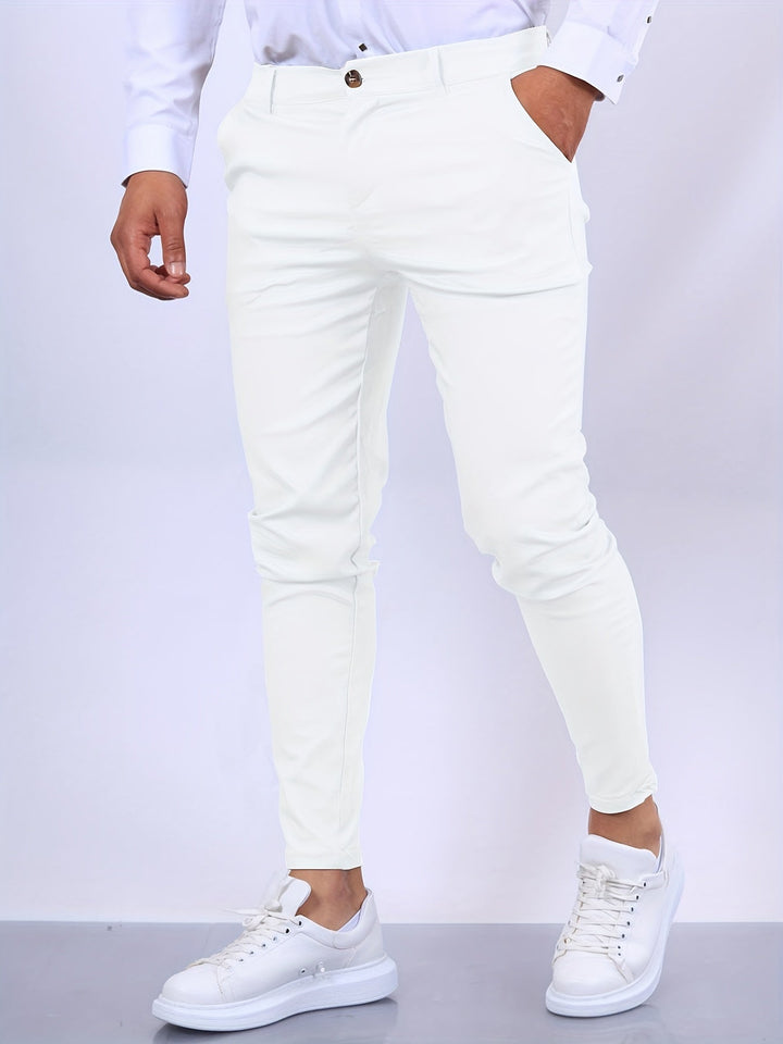 Stijlvolle heren skinny broek met stretch, perfecte aanvulling op elke mannenmode outfit.