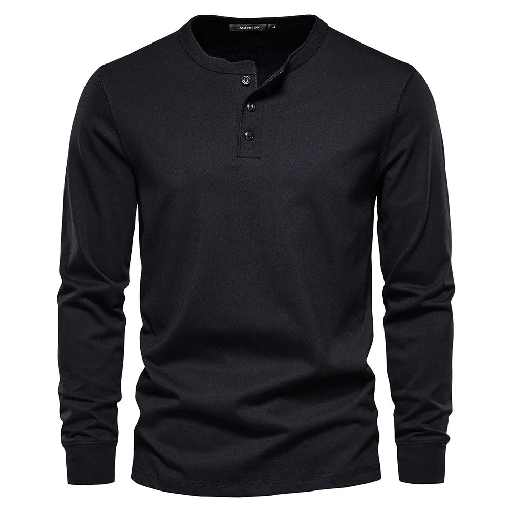 Stijlvol heren Henley T-shirt met lange mouwen. Ademend & veelzijdig voor casual lente looks.