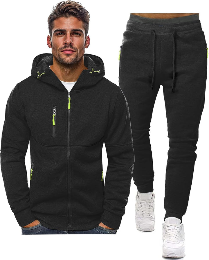 Essentieel heren trainingspak: comfortabele pullover en broek voor dagelijks comfort.